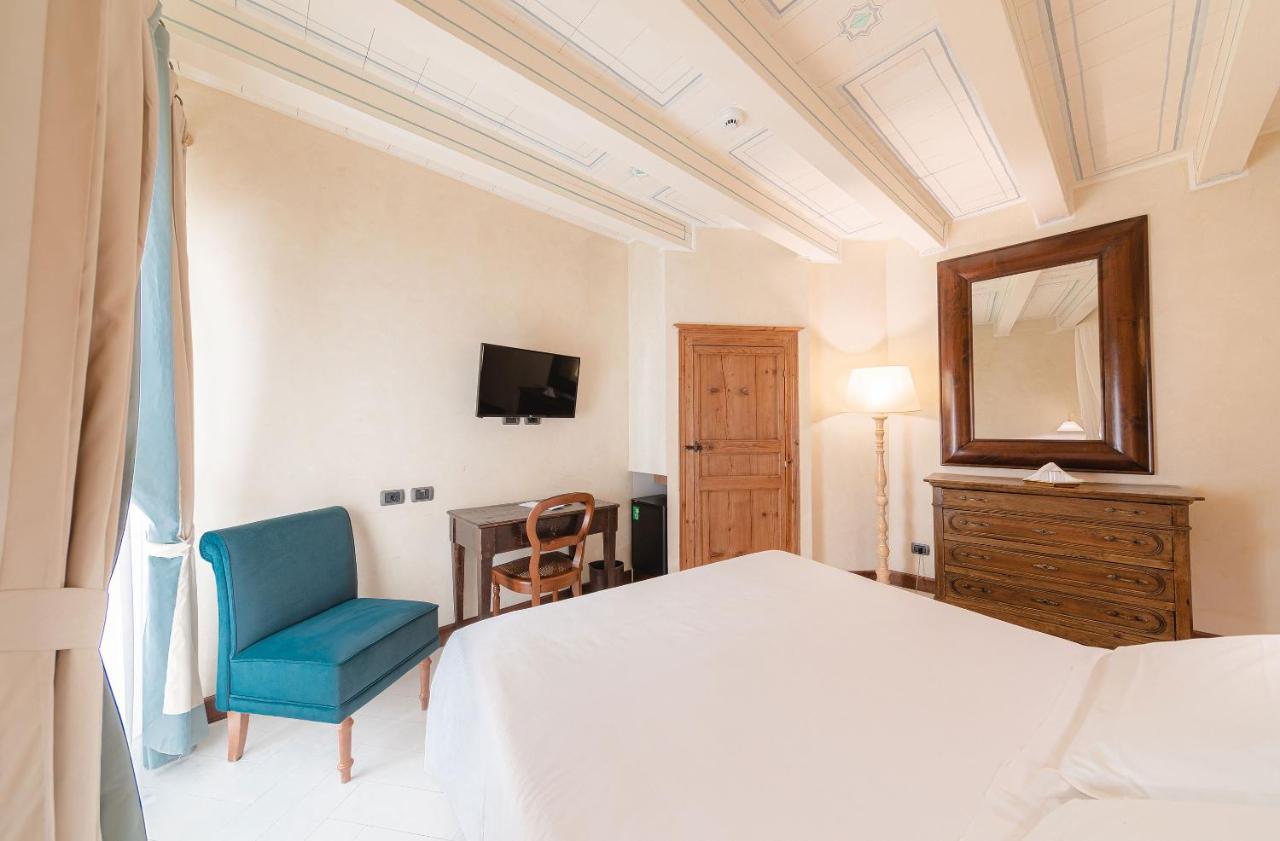 อัลจีลา ออร์ติจา ชาร์เม โฮเต็ล Hotel Syracuse ภายนอก รูปภาพ